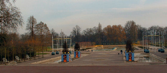 The grand entrance to the fun fair